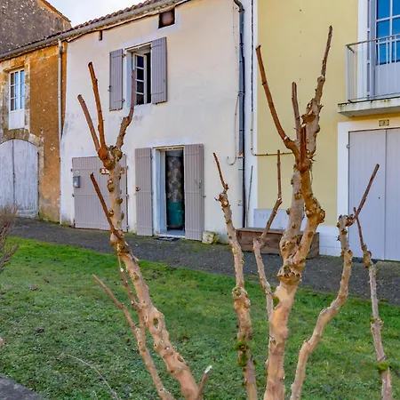 2 Bedroom Amazing In Monpazier